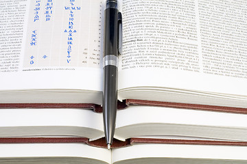 Image showing Pen on the Books