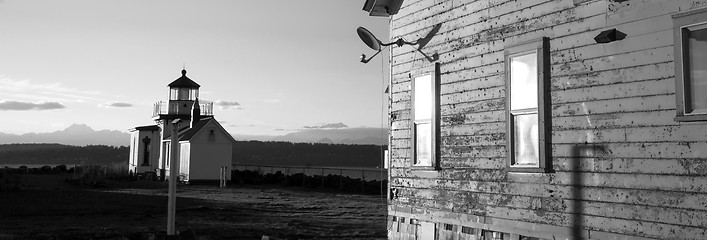 Image showing Keepers Quarters Stands Weathered Near Cape Mountain Lighthouse