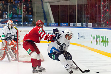 Image showing D. Tsyganov (10) vs M. Popovic (6)