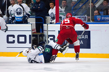 Image showing M. Yakubov (75) vs M. Pierre (93)