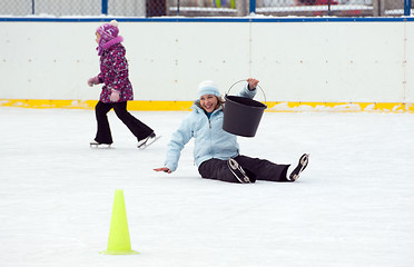 Image showing Fall down on the rink