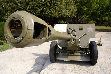 Image showing Soviet green gun