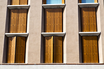 Image showing orange europe  italy  lombardy       in  the milano   closed bri