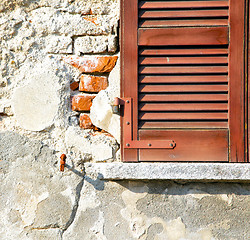 Image showing red window  varano  concrete  brick  