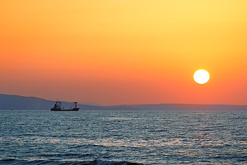 Image showing Landscape: sunsets on the sea.