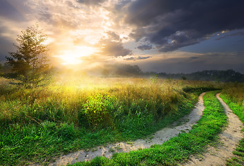 Image showing Sun and road