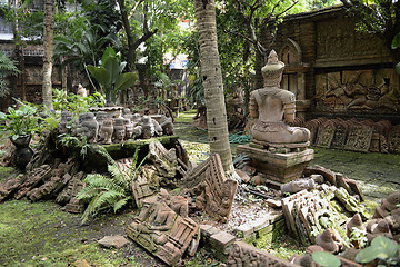 Image showing ASIA THAILAND CHIANG MAI WAT PHAN TAO