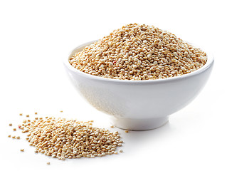 Image showing bowl of white quinoa seeds