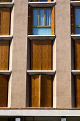 Image showing orange europe  italy  lombardy       in  the milano closed brick