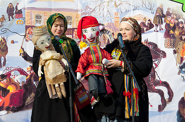 Image showing Petrushka and Marfa dolls