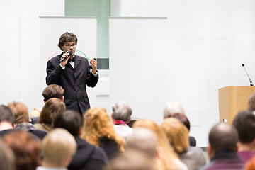 Image showing Speaker Talking at Business Conference.