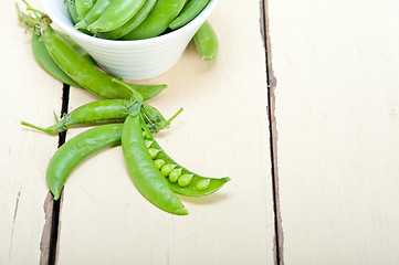 Image showing hearthy fresh green peas 