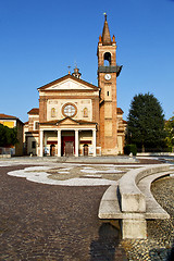 Image showing in  the parabiago old   church  closed brick tower 