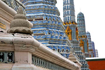 Image showing asia  thailand  in  bangkok  blur    and  colors religion  mosai