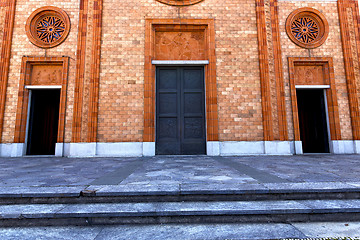 Image showing  italy  lombardy    in  the vergiate  old   church  closed brick