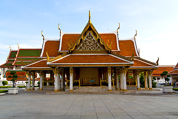 Image showing gold    temple   in   bangkok  plant