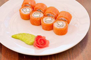 Image showing Salmon roll sushi