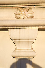 Image showing thailand  bangkok   palaces  temple   abstract    in the  flower