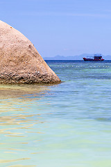 Image showing asi  the  kho tao bay isle white  beach    rocks house boat   th