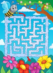 Image showing Maze 2 with bee and flowers