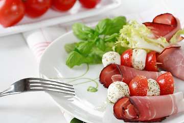 Image showing Tomatoes and mozzarella