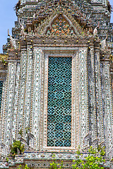 Image showing window   in  gold    temple    bangkok  tree