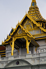 Image showing  thailand  in  bangkok  rain   temple terrace