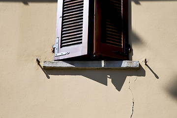 Image showing shutter europe  italy  lombardy         milano old    closed bri
