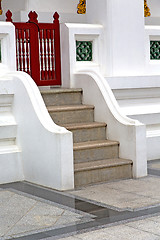 Image showing thailand       and     in  bangkok     temple  palaces         g