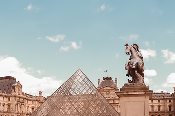 Image showing Louvre Museum