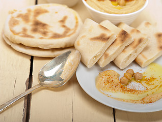 Image showing Hummus with pita bread 