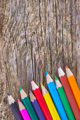 Image showing color pencils