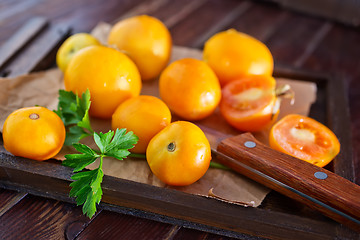 Image showing yellow tomato