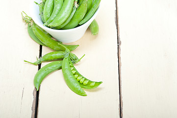 Image showing hearthy fresh green peas 