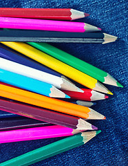 Image showing color pencils