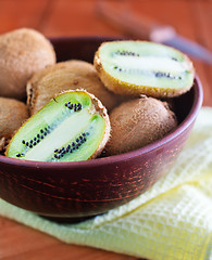 Image showing kiwi