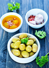 Image showing green olives