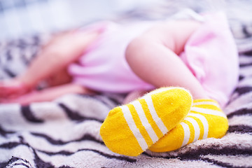 Image showing bare feet baby