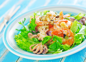Image showing salad with seafood 