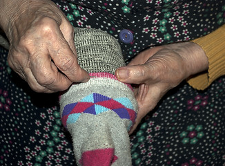 Image showing old hands