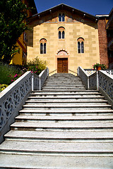 Image showing  church  in  the tradate old   closed  sidewalk italy  lombardy 