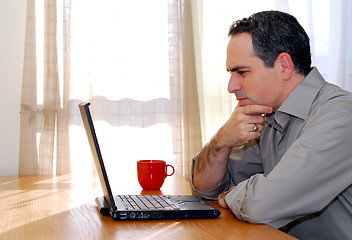 Image showing Man with laptop