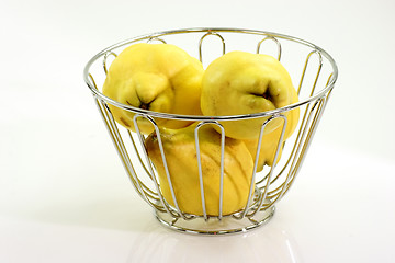 Image showing Quinces in Basket