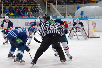 Image showing M. Karsums (25) on faceoff