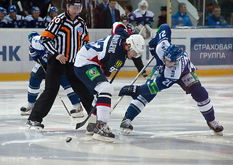 Image showing Face off. R.Branko (92) vs K.Gorovikov (21)