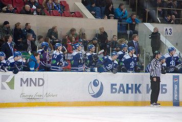 Image showing O. Znarok, trainer and his team