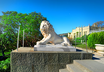 Image showing Statue of lion