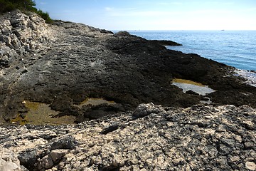 Image showing Beach with rocks and clean water