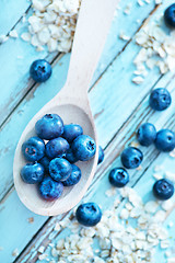 Image showing oat flakes and blueberry