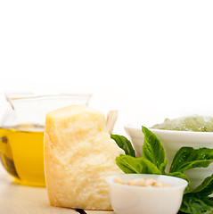 Image showing Italian basil pesto sauce ingredients